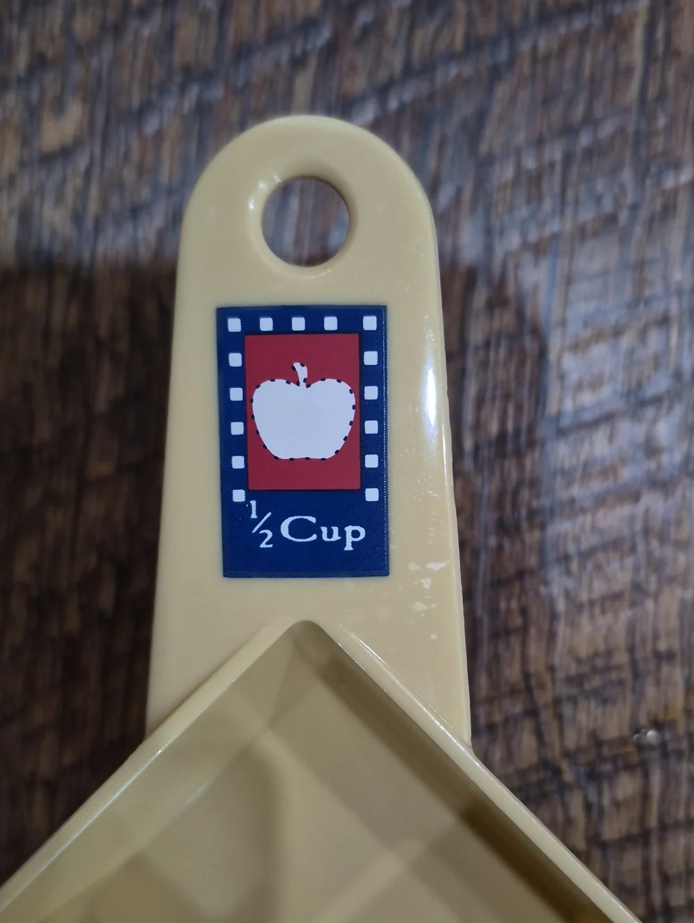 Cottagecore Nesting Measuring Cups With Cookie Cutters Grandmacore